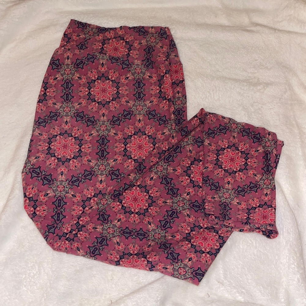 Lularoe Womens Leggings Size Tall and Curvy
